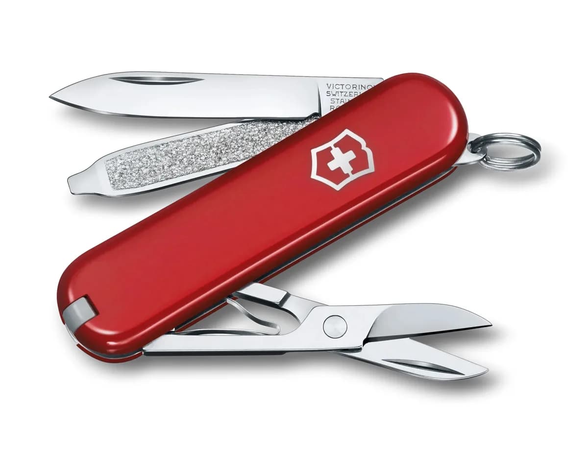 Victorinox Classic SD — 1.25 inch spear point blade